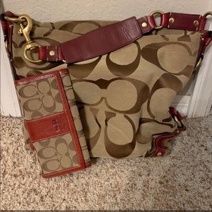 EUC Coach Purse/Wallet